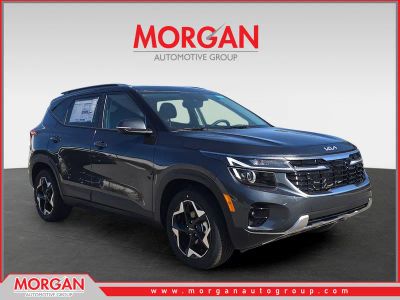 2026 Kia Seltos S in Gravity Gray — front three-quarter view