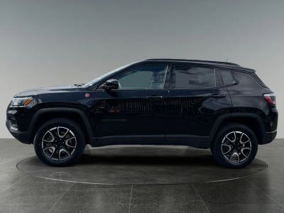 2024 Jeep Compass — detail view
