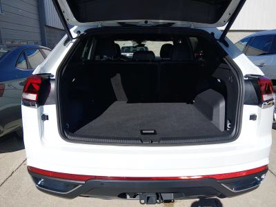 2025 Volkswagen Atlas Cross Sport - Photo 11