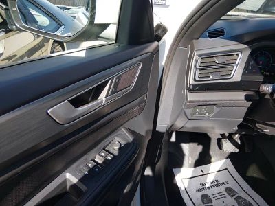 2025 Volkswagen Atlas Cross Sport - Photo 13