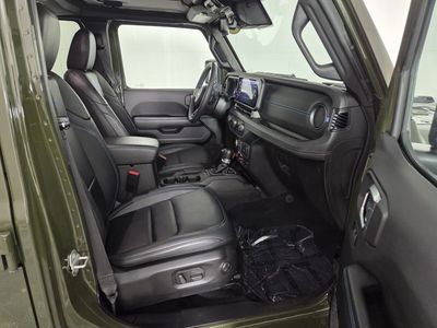 2024 Jeep Wrangler - Photo 43