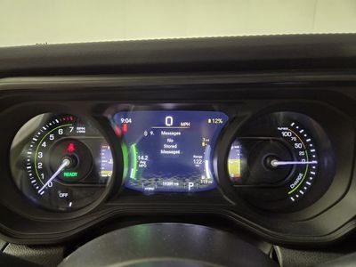 2024 Jeep Wrangler - Photo 18