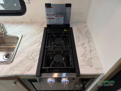 2027 Coachmen RV Freelander — photo 16 view