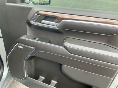 2023 Chevrolet Silverado 1500 — photo 21 view