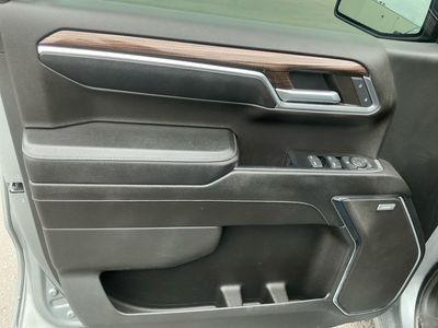 2023 Chevrolet Silverado 1500 — photo 15 view
