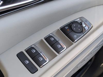 2026 Kia Carnival Hybrid — photo 37 view
