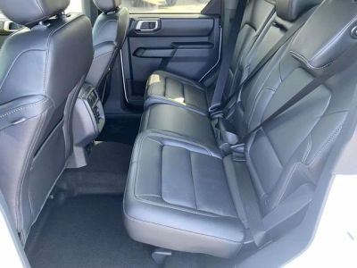 2026 Ford Bronco — photo 11 view