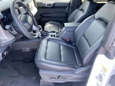 2026 Ford Bronco — photo 12 view