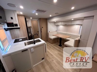 2026 Winnebago Thrive - Photo 13