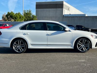 2017 Volkswagen Passat - Photo 6