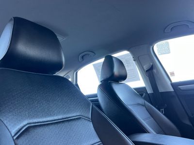 2017 Volkswagen Passat - Photo 16