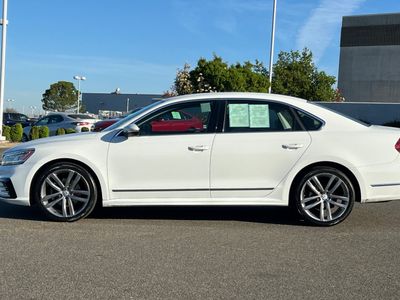 2017 Volkswagen Passat - Photo 9