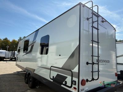 2026 Forest River RV Rockwood Ultra Lite — photo 8 view