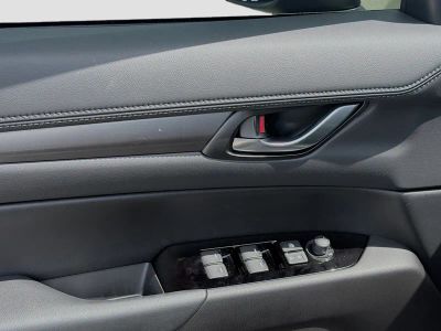 2025 Mazda CX-5 — photo 23 view