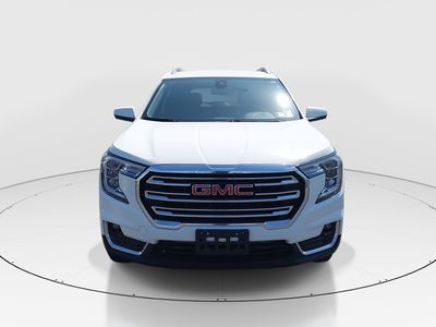 2023 GMC Terrain - Photo 2