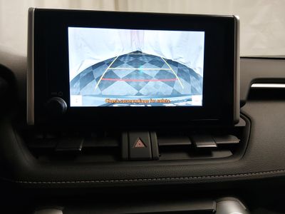 2024 Toyota RAV4 - Photo 16