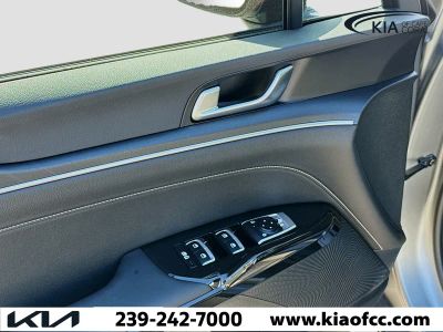 2026 Kia K5 — photo 21 view