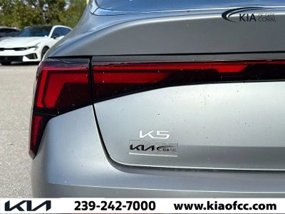 2026 Kia K5 — photo 10 view
