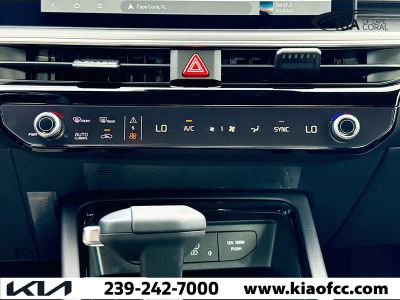 2026 Kia K5 — photo 32 view