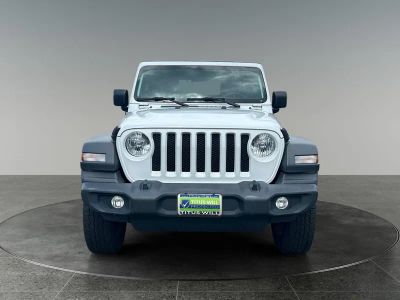 2018 Jeep Wrangler — side profile view