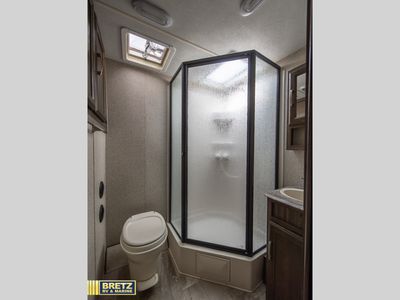2018 Coachmen RV Apex Ultra-Lite - Photo 15
