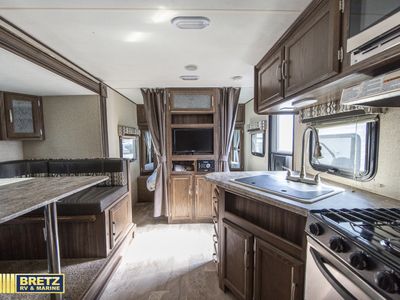 2018 Coachmen RV Apex Ultra-Lite - Photo 18