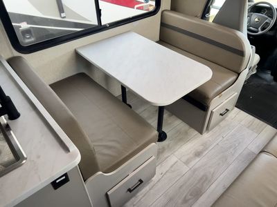 2025 Coachmen FREELANDER - Photo 8