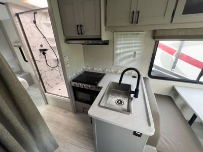 2025 Coachmen FREELANDER - Photo 12