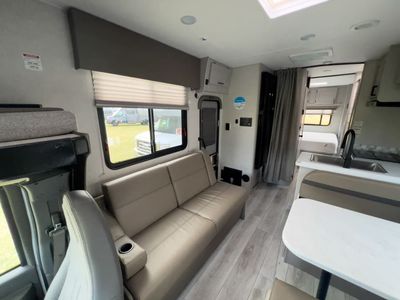2025 Coachmen FREELANDER - Photo 9