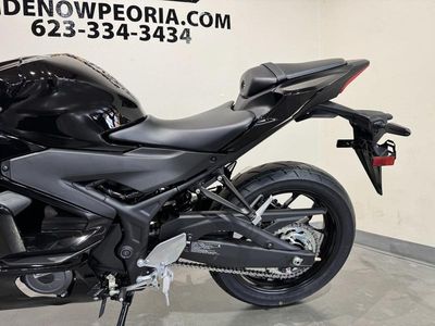 2026 Yamaha YZF-R3 - Photo 18