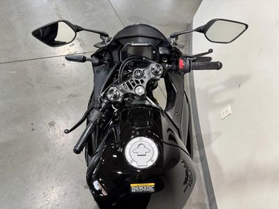 2026 Yamaha YZF-R3 - Photo 20
