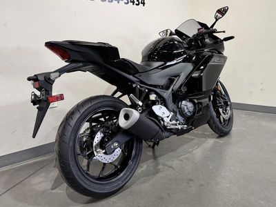 2026 Yamaha YZF-R3 - Photo 3