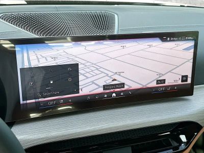 2026 BMW 4 Series — photo 12 view