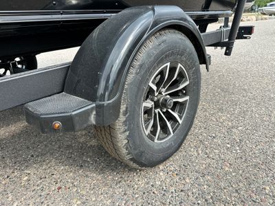 2026 Lund 1800 EXPLORER SIDE CONSOLE - Photo 10