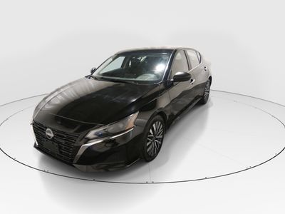 2024 Nissan Altima - Photo 3