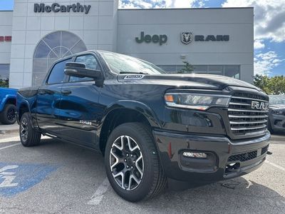 2026 RAM 1500 DT6P98 — front three-quarter view