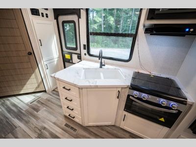 2026 Jayco Jay Flight SLX - Photo 12