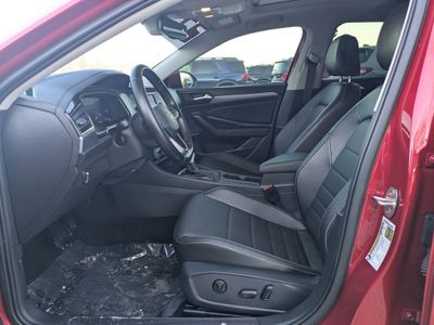 2023 Volkswagen Jetta - Photo 13