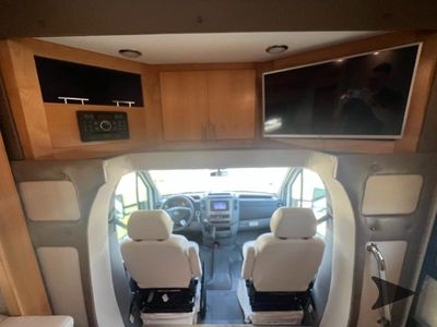 2018 Tiffin Motorhomes Wayfarer - Photo 25