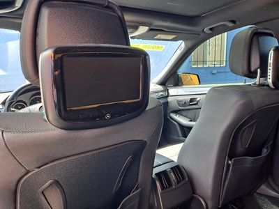 2010 Mercedes-Benz E-Class - Photo 6