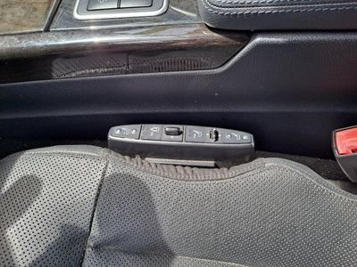2010 Mercedes-Benz E-Class - Photo 11