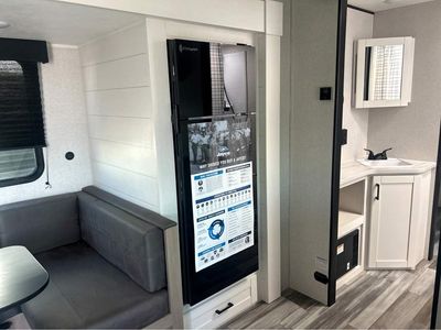 2026 Jayco Jay Flight SLX - Photo 13