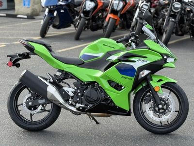 2026 Kawasaki Ninja 500 - Photo 7