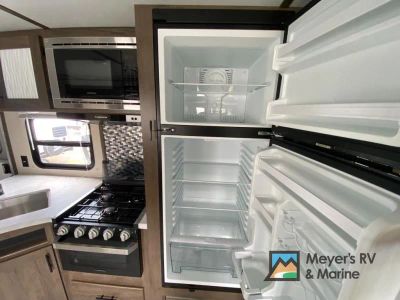 2020 Prime Time RV Avenger - Photo 13