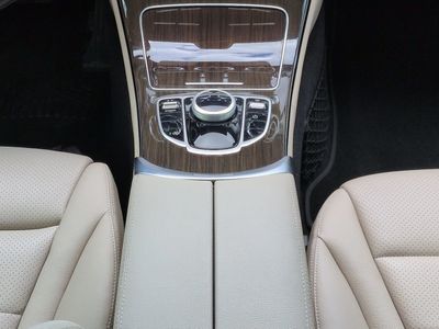 2019 Mercedes-Benz C-Class - Photo 19