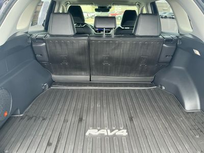 2023 Toyota RAV4 - Photo 9