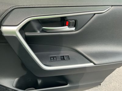 2023 Toyota RAV4 - Photo 15