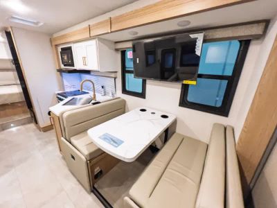 2027 Thor Motor Coach CHATEAU - Photo 7