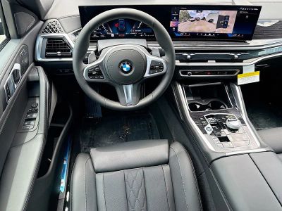 2027 BMW X6 — photo 16 view
