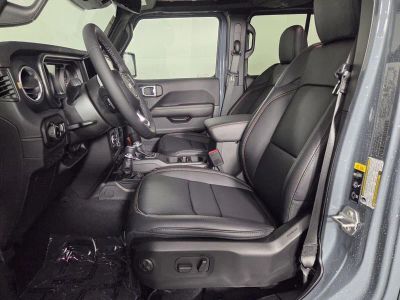 2026 Jeep Wrangler — photo 10 view